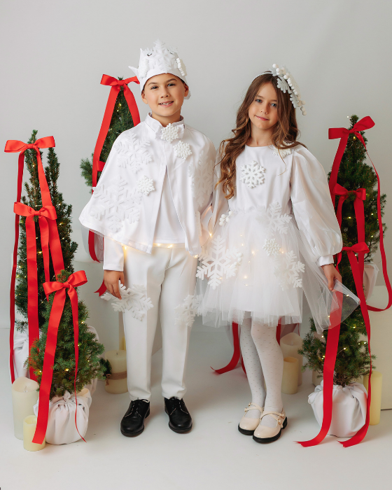 Costum Fulg 3 piese, pelerina + pantaloni + coroana, de baiat