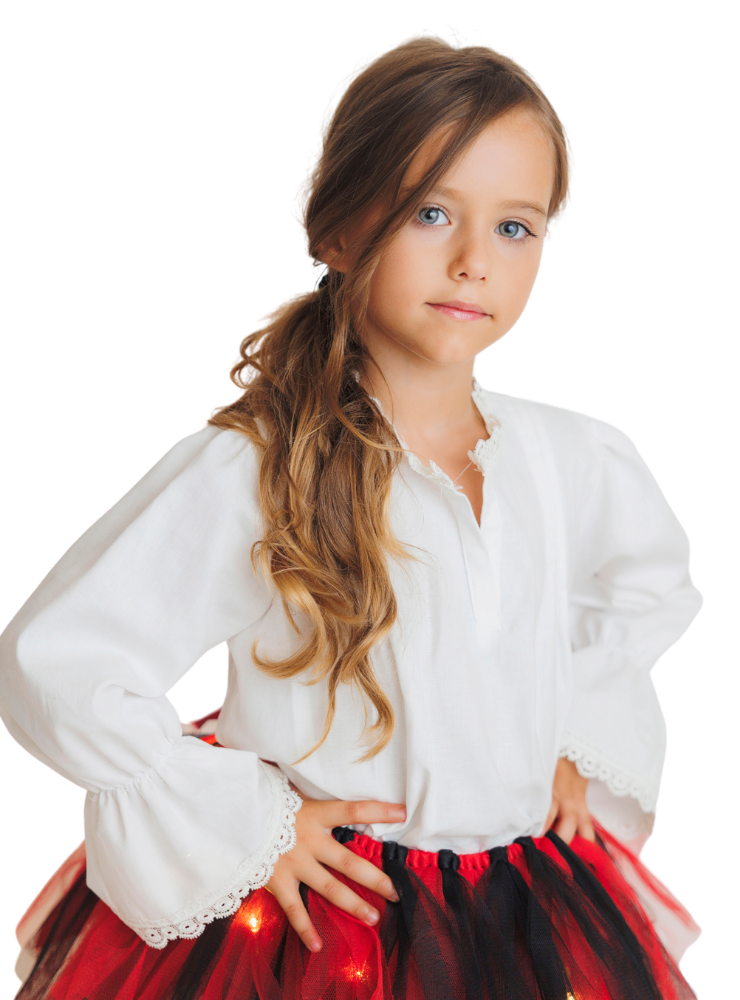 Cămașă Albă, Deosebită, De 1 Decembrie