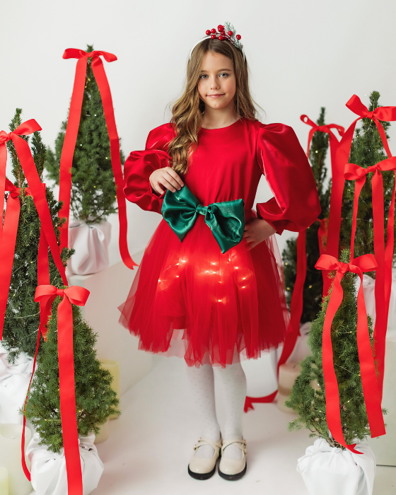 Rochiță cu Luminițe roșie cu fundiță Verde, de Primavara