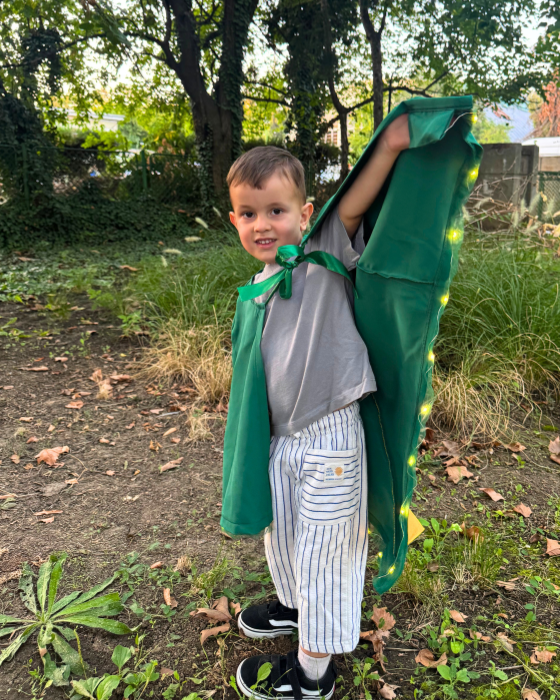 Pelerină de Dragon / Dinozaur, cu luminițe, de Halloween / Carnaval