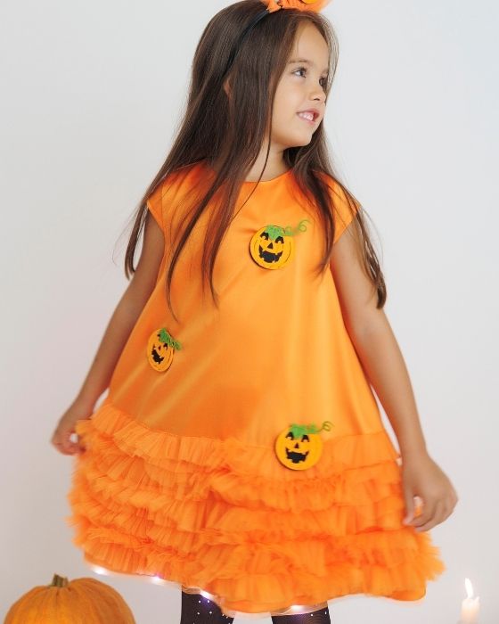 Rochița cu Luminițe, de Toamnă, Carnavalul Dovlecilor