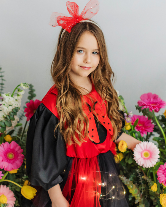 Rochița Buburuză cu Luminițe, Serbare Toamnă