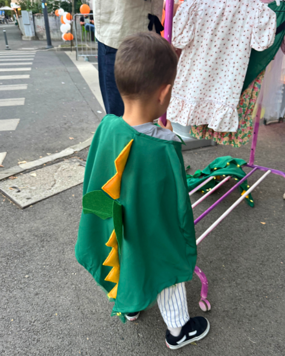 Pelerină de Dragon / Dinozaur, cu luminițe, de Halloween / Carnaval