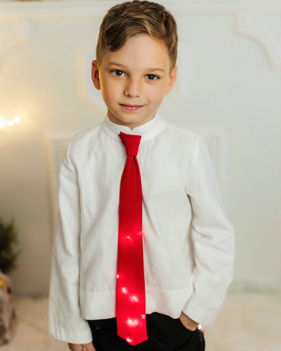 Cravată cu Luminițe, Rosie