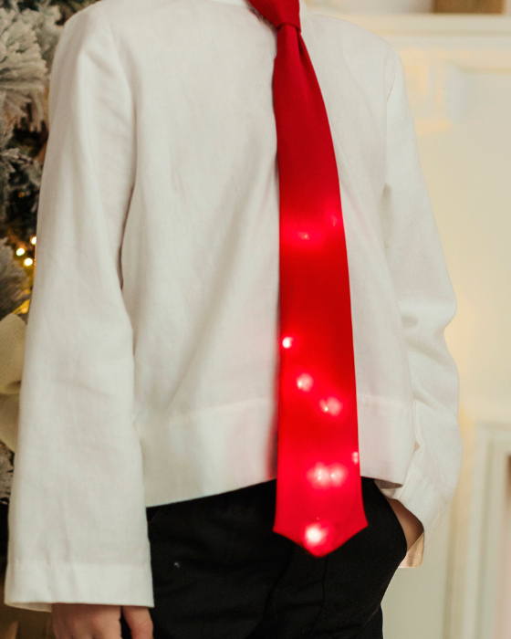 Cravată cu Luminițe, Rosie