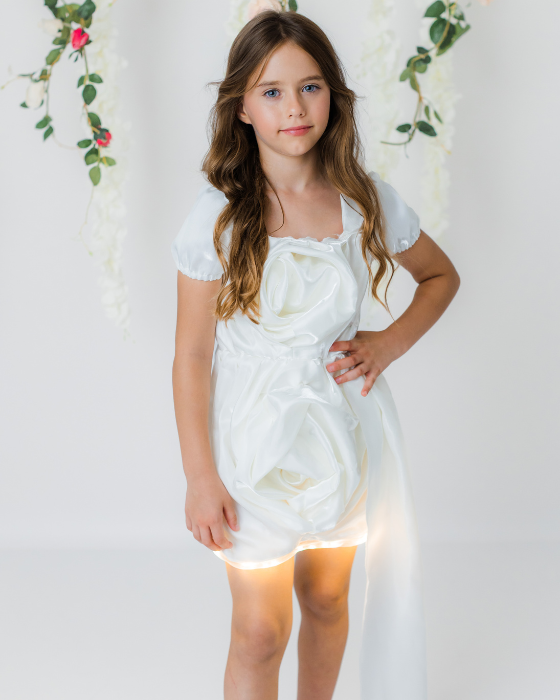 Rochita Luxury cu Luminite White Loft