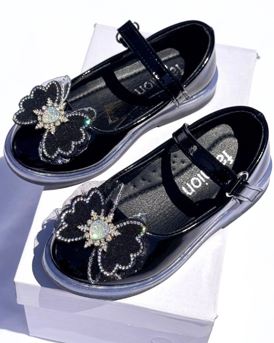 Pantofiori Negri cu luminițe, de Gradinita