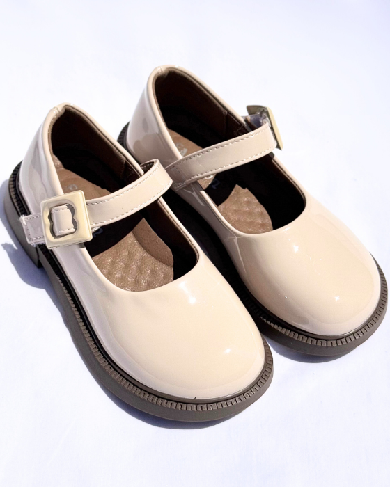 Pantofiori Crem Clasici, De Școală