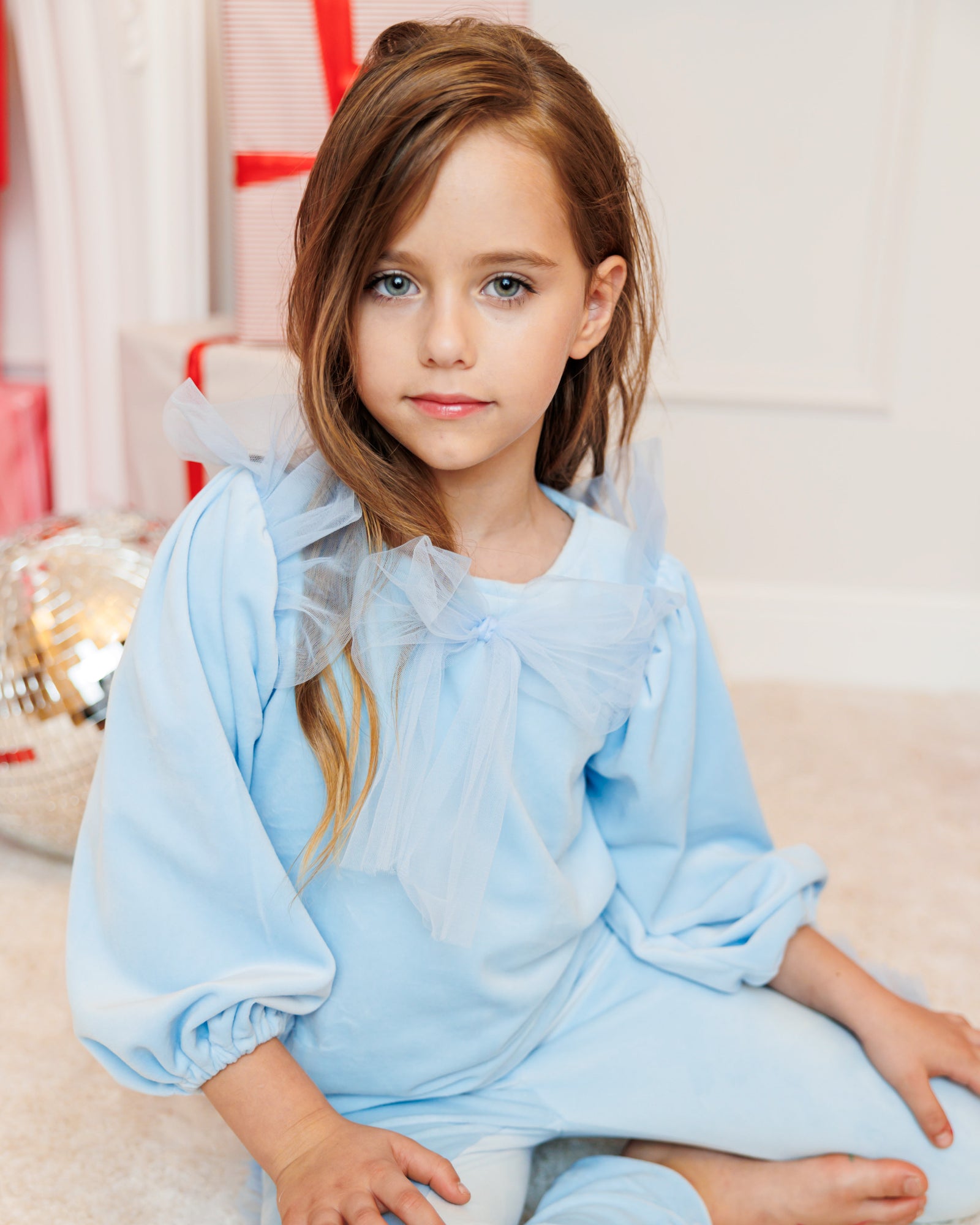 Bluzița, Elsa Bleu, Catifea de Craciun