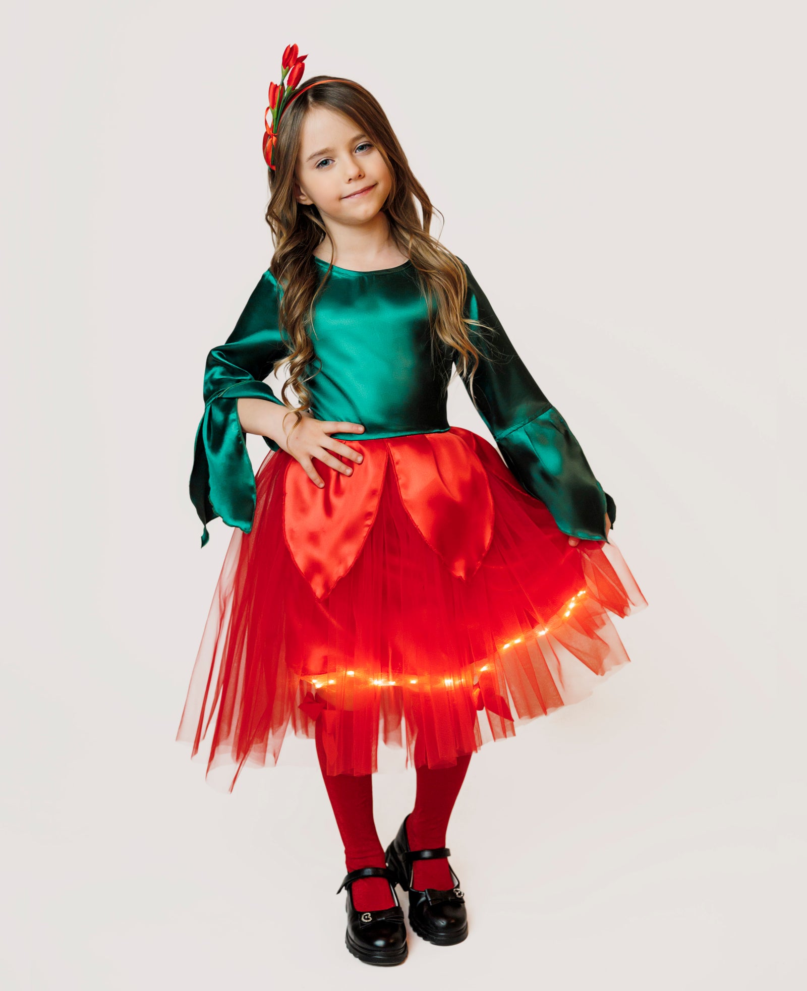 Rochița cu Luminițe Floare Roșie (Bujor/ Lalea, Trandafir), cu Trenă