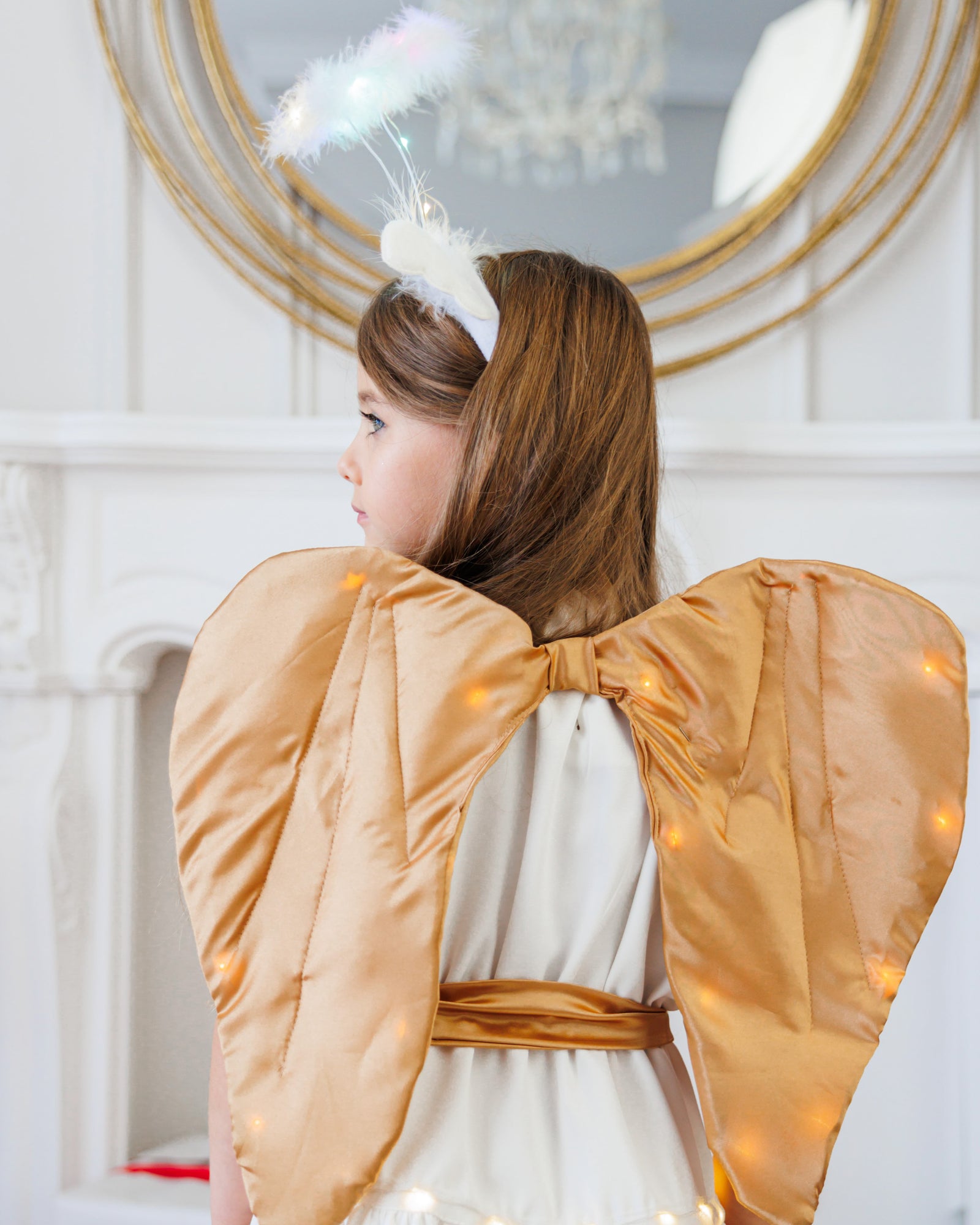 Angel Set with Lights, Angel Wings + Angel Aura, for Kindergarten Party