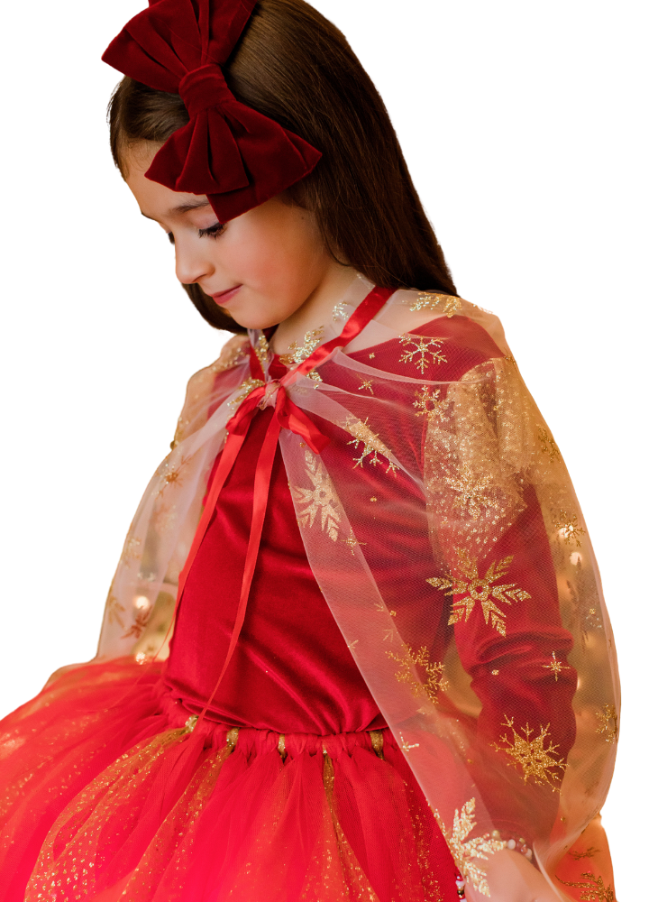 Pelerina Albă de Fulgi de Nea