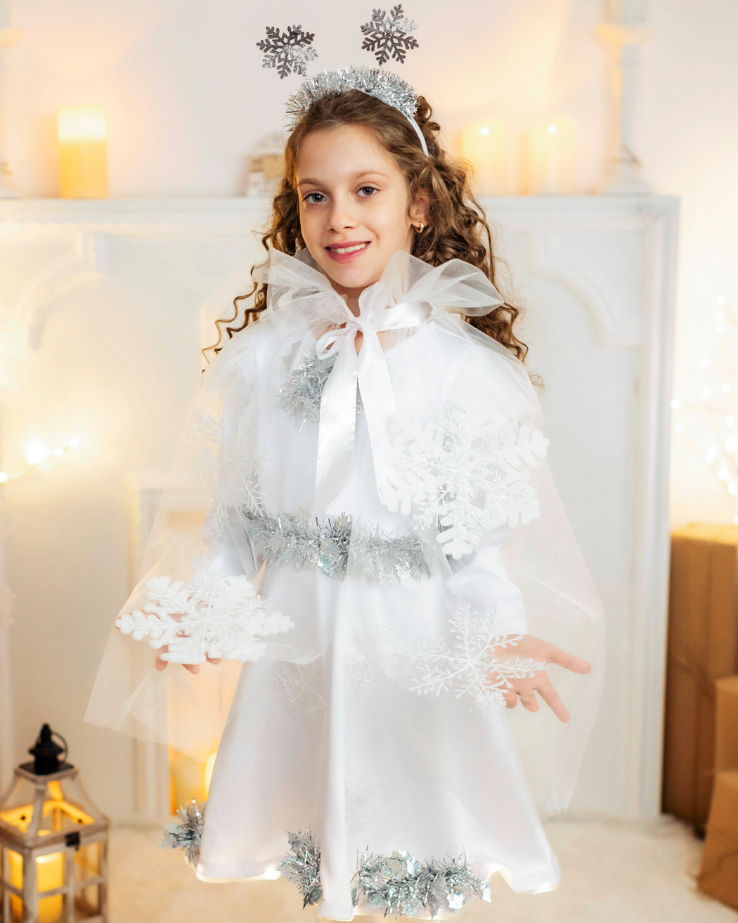 Rochița cu Luminițe, Albă de Crăciun, Înger / Fulg de Nea / Craiasa Zapezii, Serbarea de Iarna