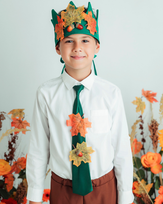 Costum Regele Toamnei, 2 piese, coroana si cravata, Verzi