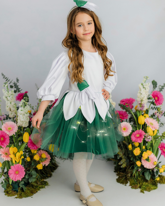 Rochița Ghiocel / floare albă, mărgăritar, lăcrămioară,  cu Luminițe, Serbare 2025