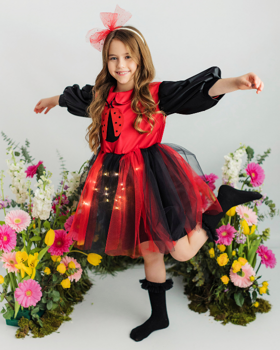 Rochița Buburuză cu Luminițe, Serbare Toamnă