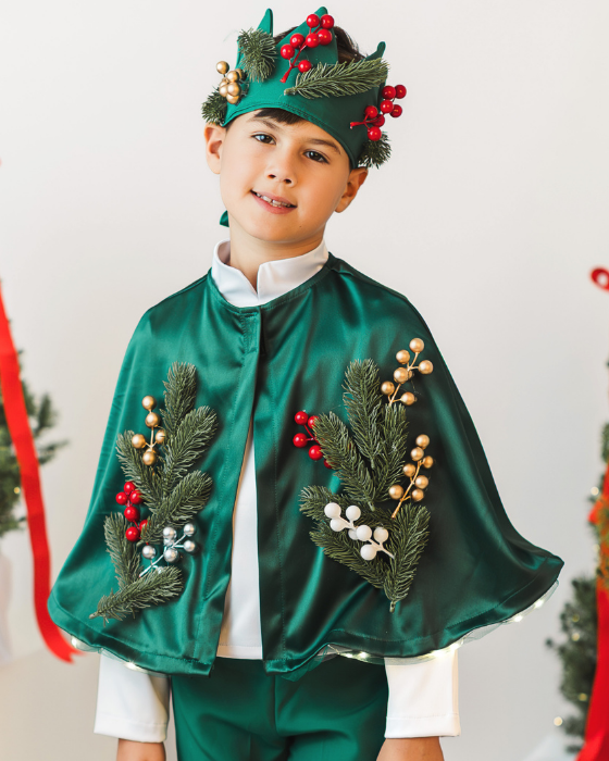 Pelerina Verde scurta, creanga mare de brad, Craciun