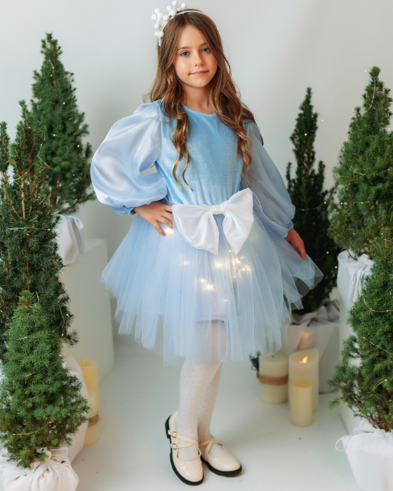 Rochita cu Luminite Bleu, Printesa de Gheata, regina iernii pentru Craciun