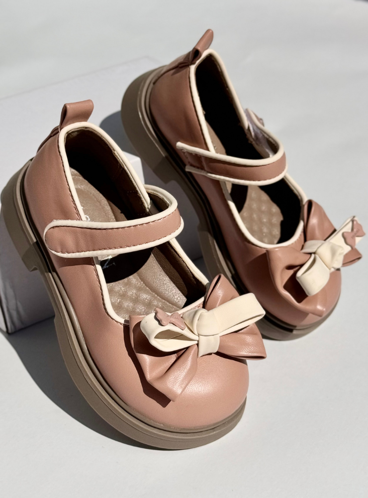 Pantofiori Roz cu Fundiță Pufoasă