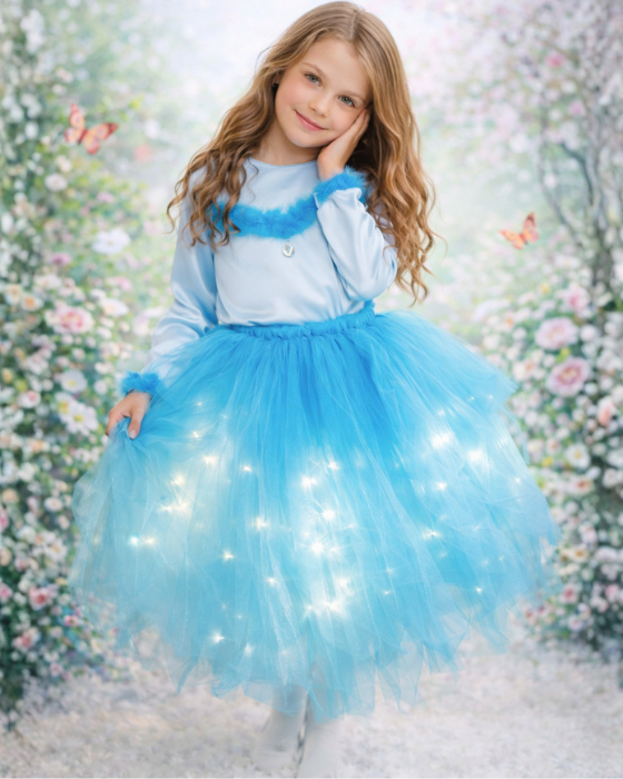 Fustița cu Luminițe Bleu, Printesa