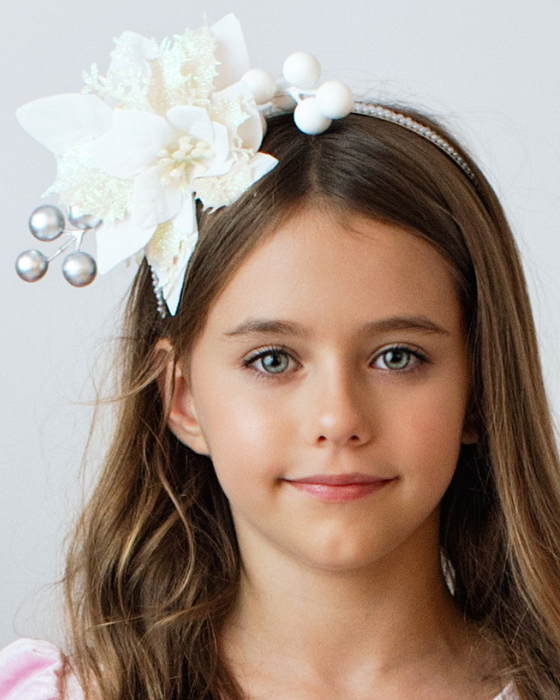 Bentita Regina Iernii cu Floare de Gheata