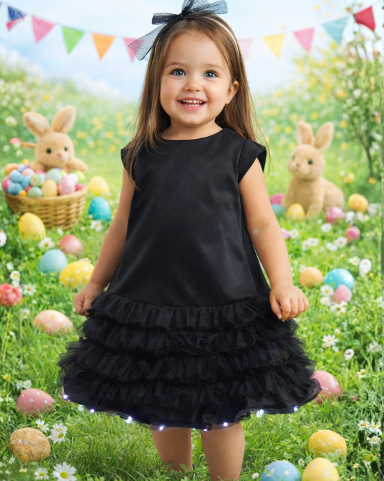 Rochița Neagră cu Luminite si Tulle, de Primavara