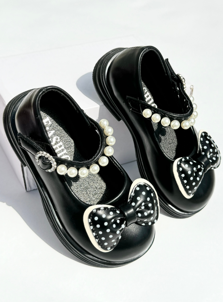 Pantofiori cu Fundiță Pufoasă și Perle