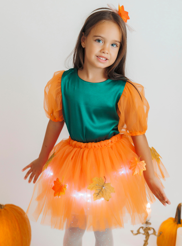 Fustița cu Luminițe, Portocalie cu Frunze, Zâna Toamnei