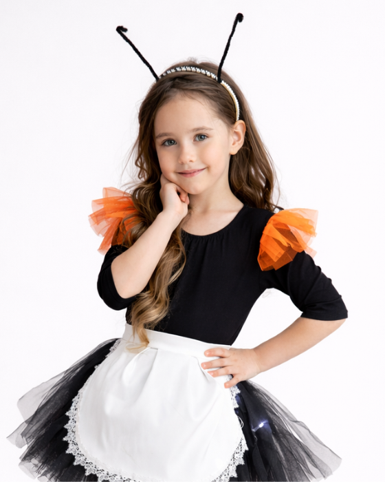 Costum de Furnicuța jucăușă, 4 piese