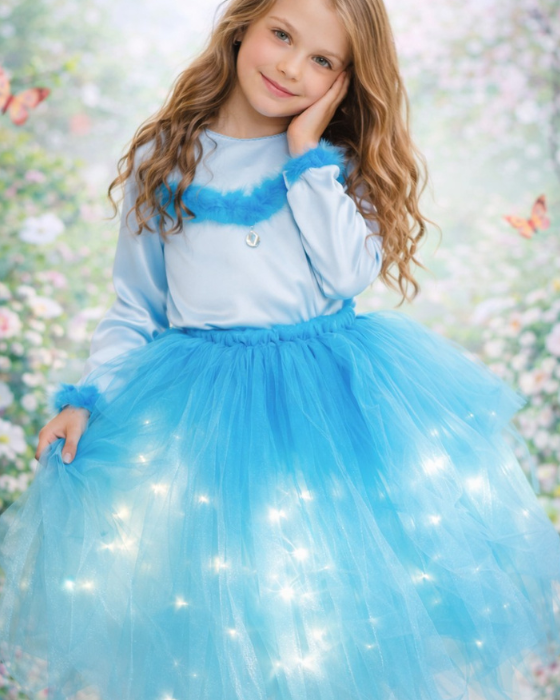 Fustița cu Luminițe Bleu, Printesa