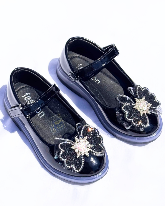 Pantofiori Negri cu luminițe, de Gradinita