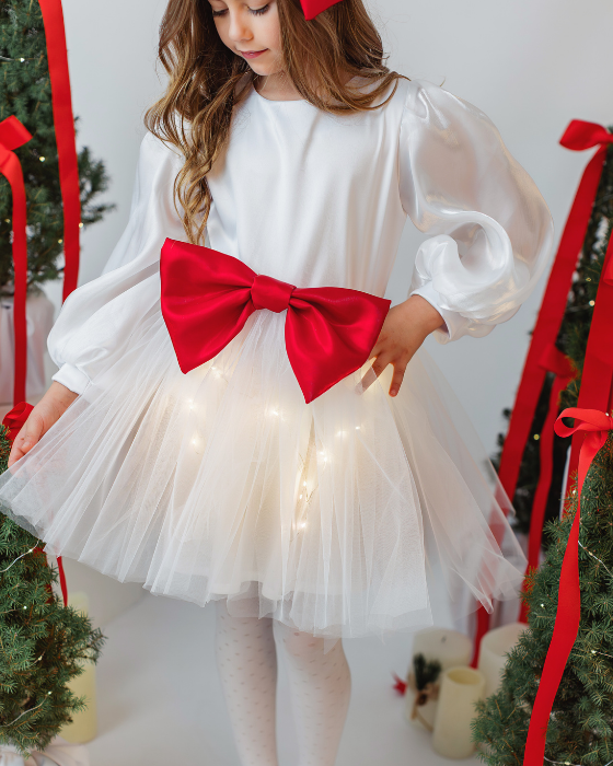 Rochita cu Luminite de Craciun, Alba cu fundita Rosie