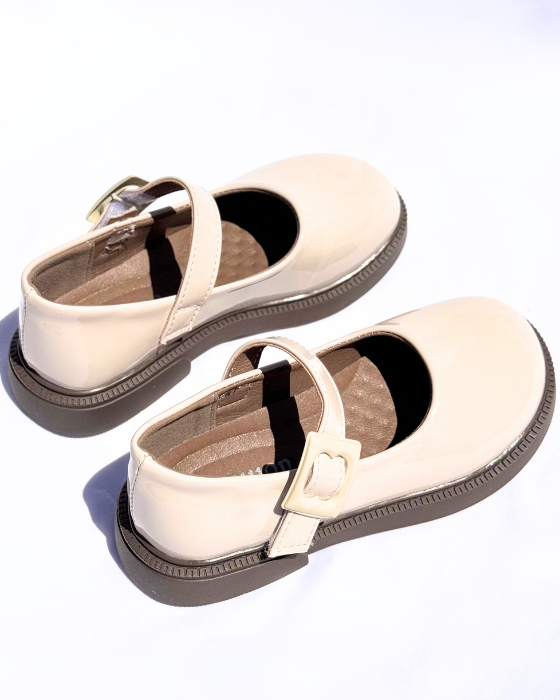 Pantofiori Crem Clasici, De Școală