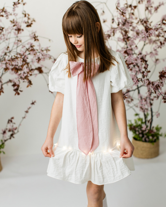 Rochița Delicată Albă de In, de Școală / Grădiniță