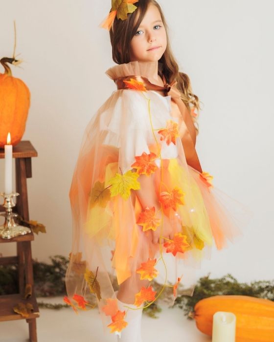 Pelerină Din Tulle, Maro Cu Frunze Portocalii, Zâna Toamnă