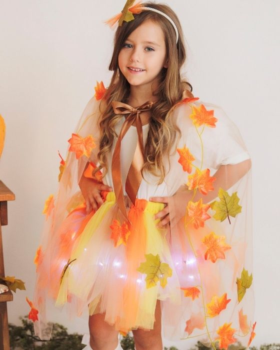 Pelerină Din Tulle, Maro Cu Frunze Portocalii, Zâna Toamnă