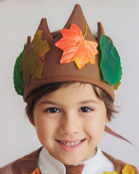 Brown Autumn Wreath with Leaves, Unisex