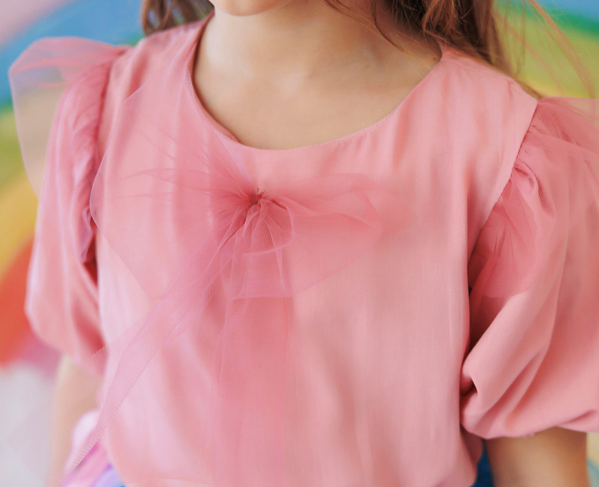 Bluzița Roz de Bumbac, De Școală