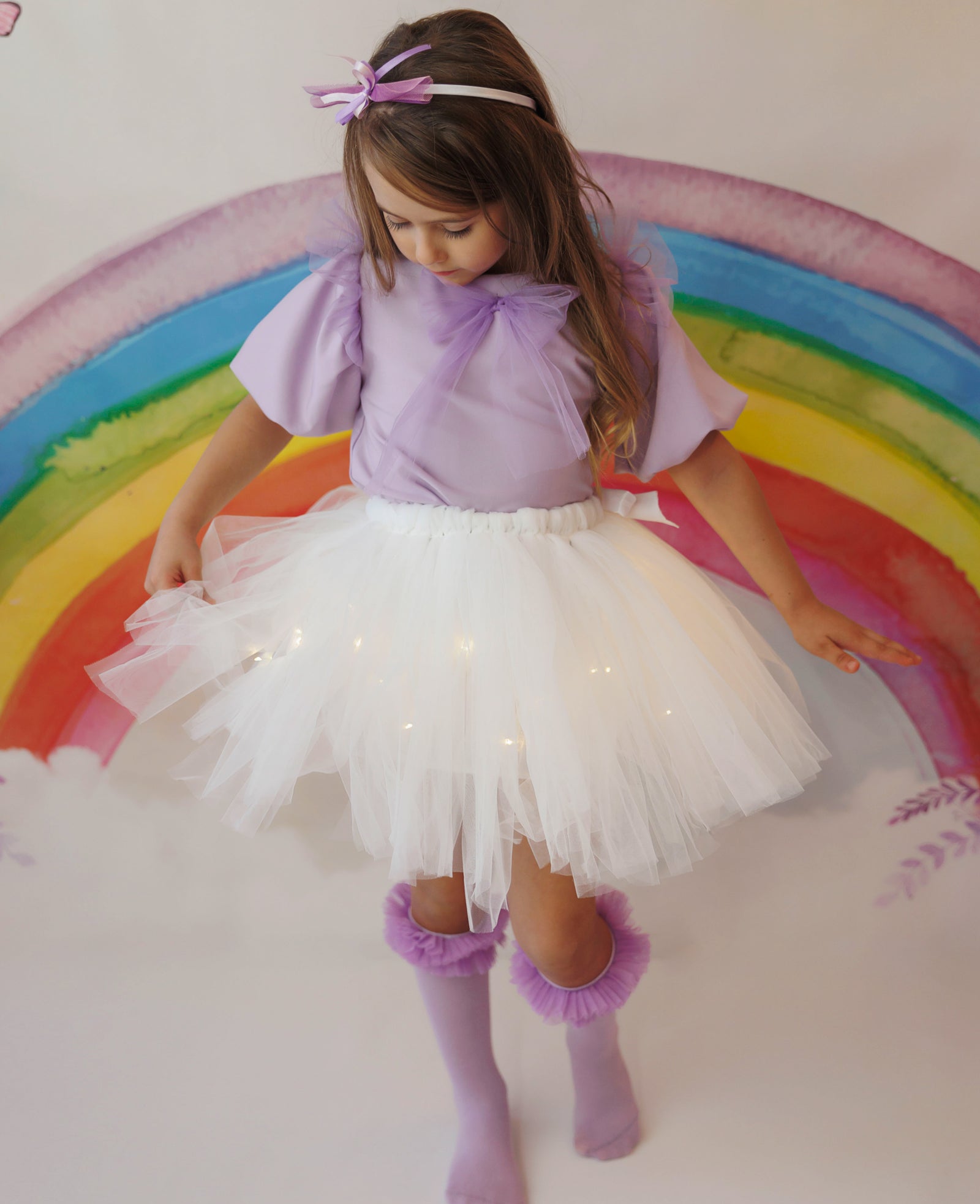 Fustița cu Luminițe, Albă Luminoasă