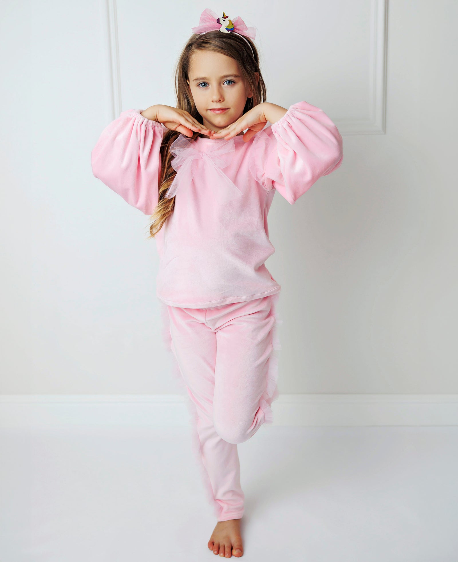 Faimosul Trening de Catifea, Super Comod si Elastic pentru Joacă