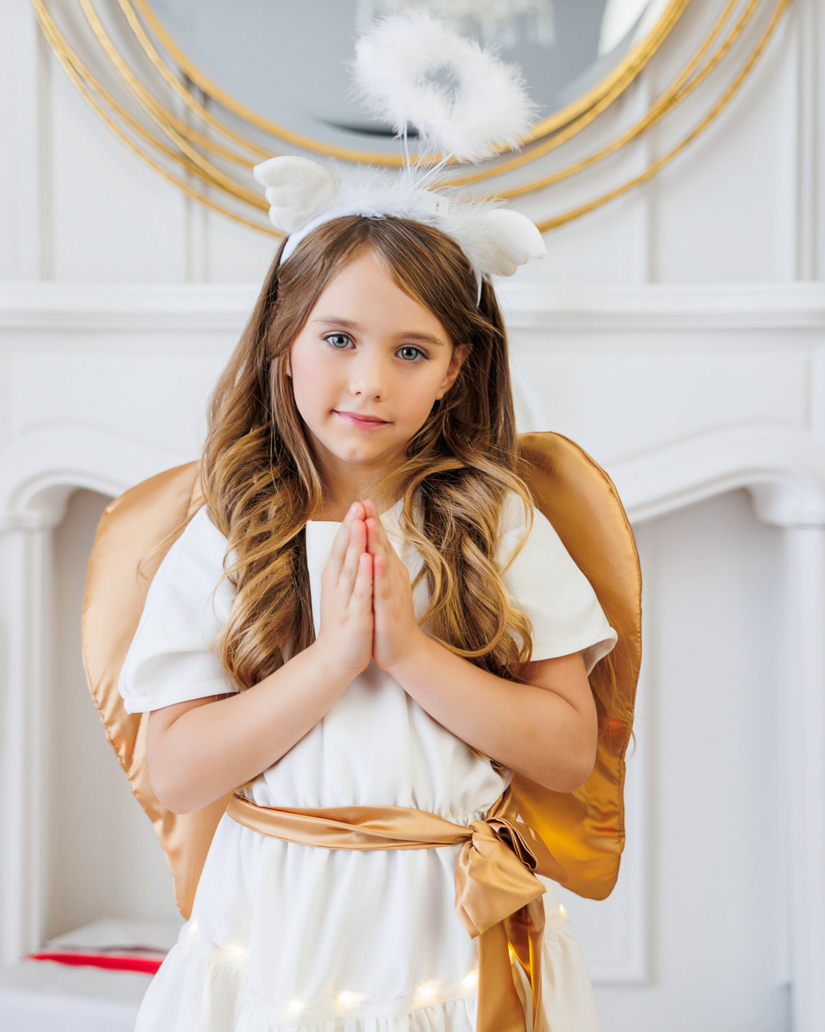 Costum cu Luminițe, Alb de Înger, 4 Piese, de Fetiță