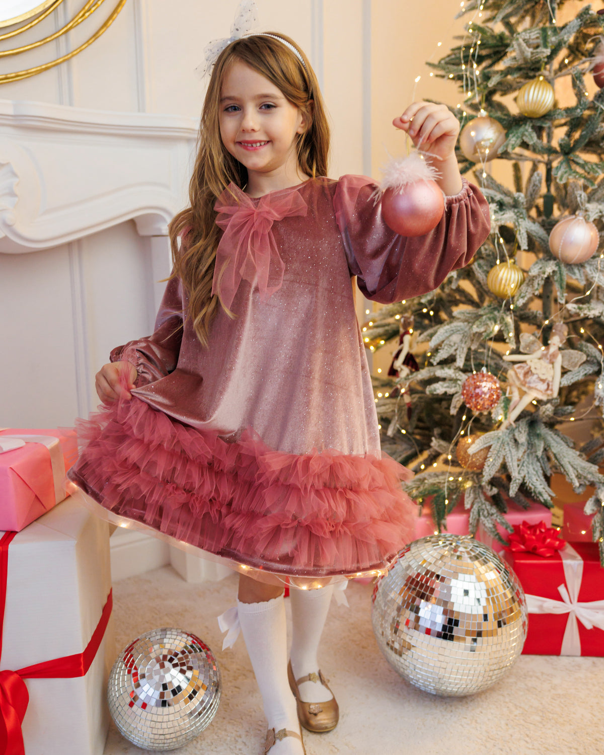 Rochița cu Luminițe, Roz