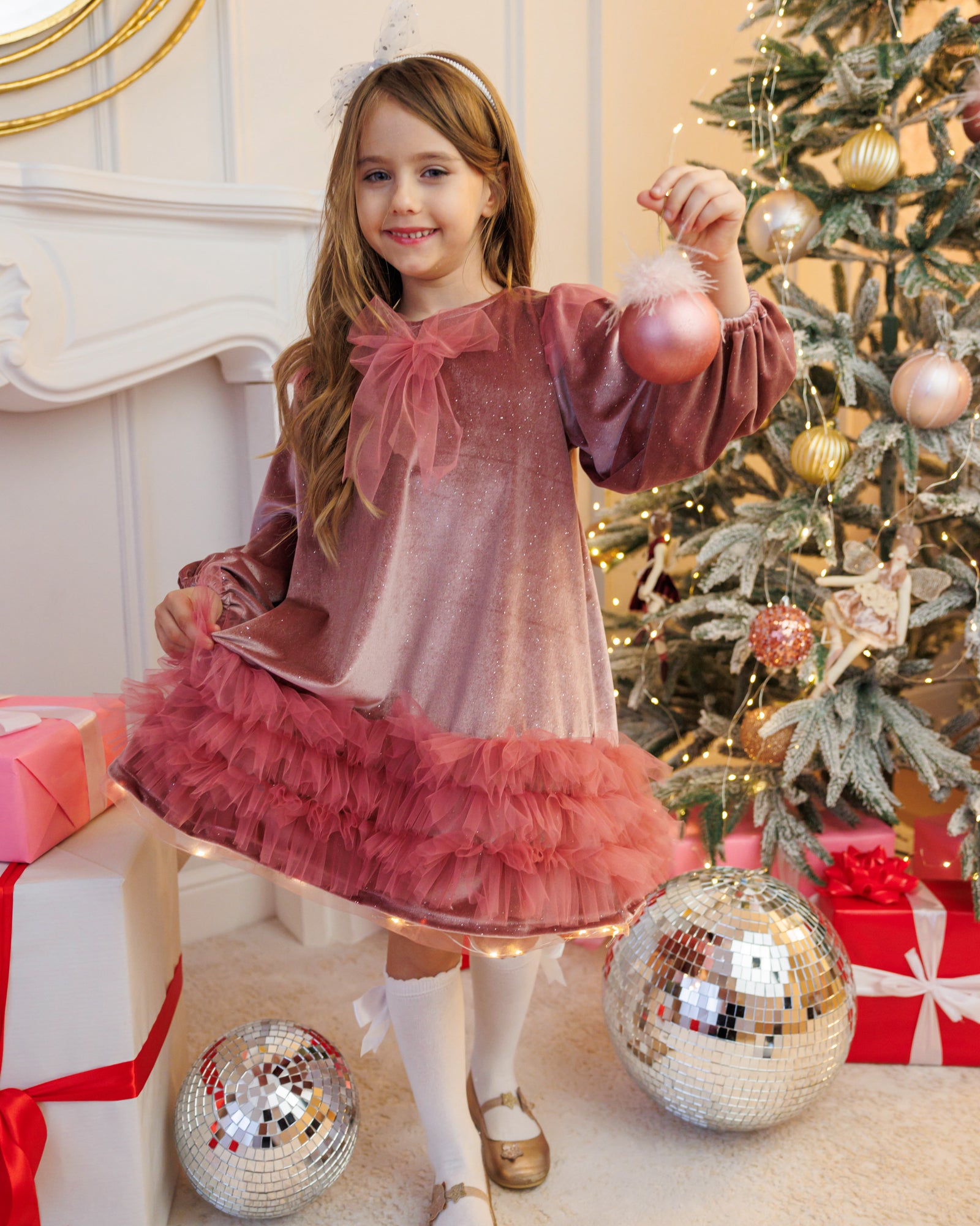 Rochița cu Luminițe, Roz