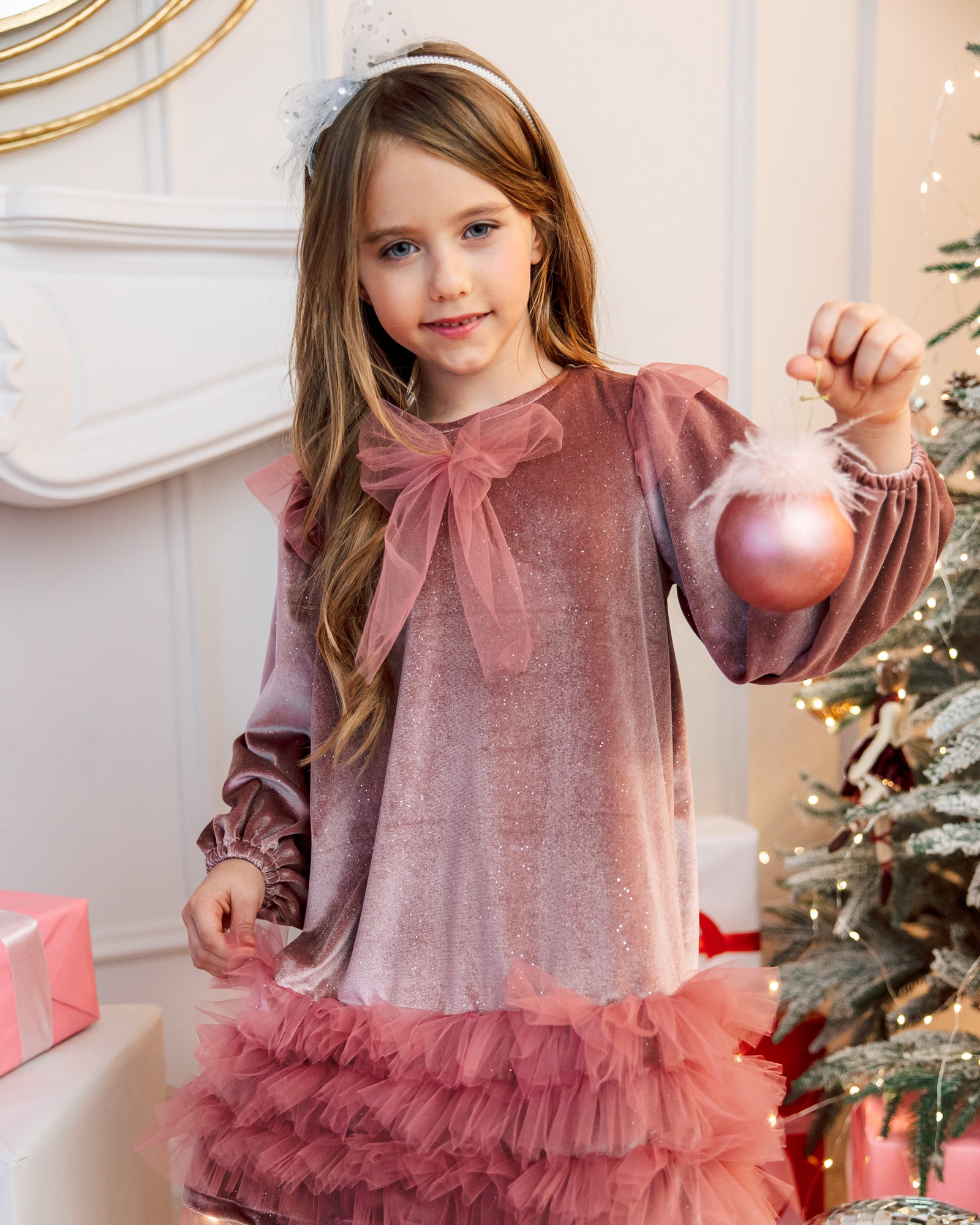 Rochița cu Luminițe, Roz