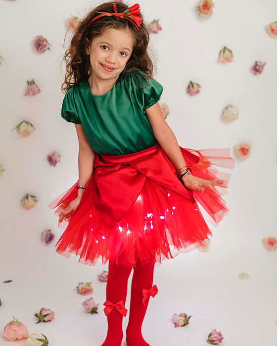 Costum Floare Rosie, 4 piese (Mac, Trandafir, Bujor)