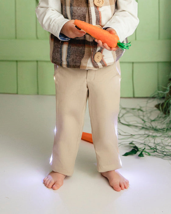 Pantaloni cu Luminițe Crem, de Iepuraș cu Codiță